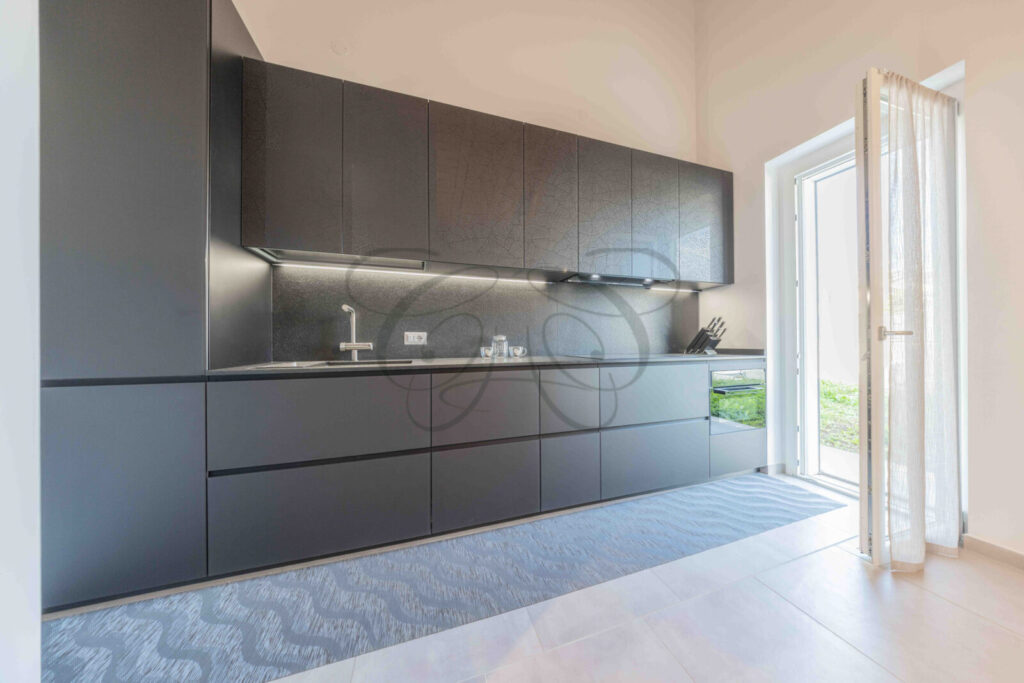 brand new villa rome marino