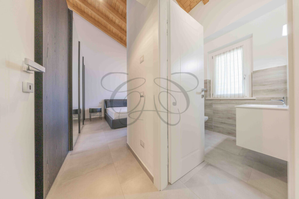 brand new villa rome marino