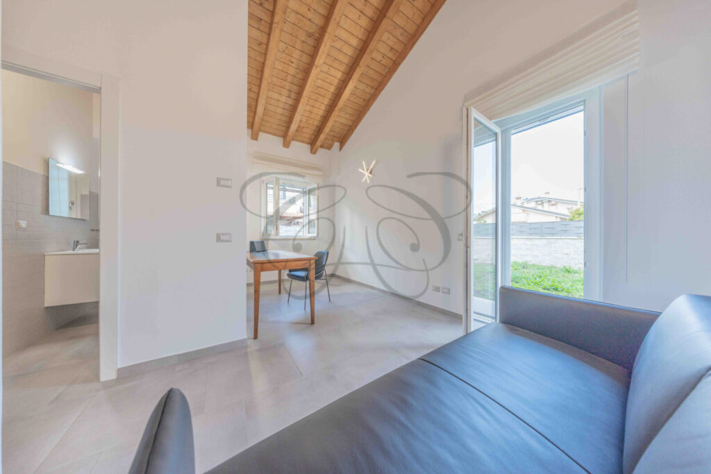 brand new villa rome marino