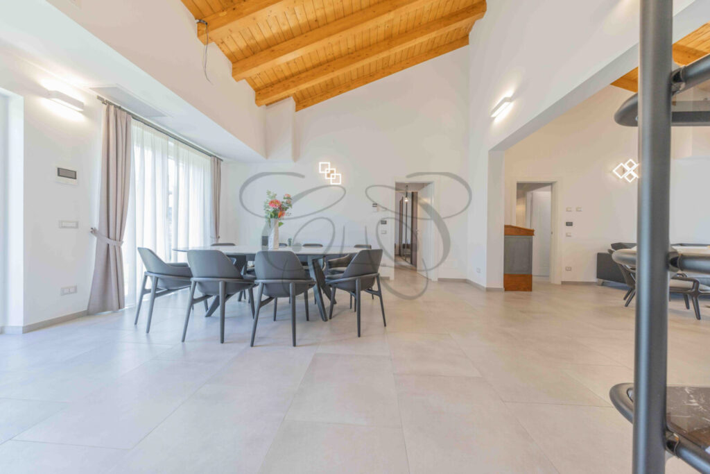 brand new villa rome marino