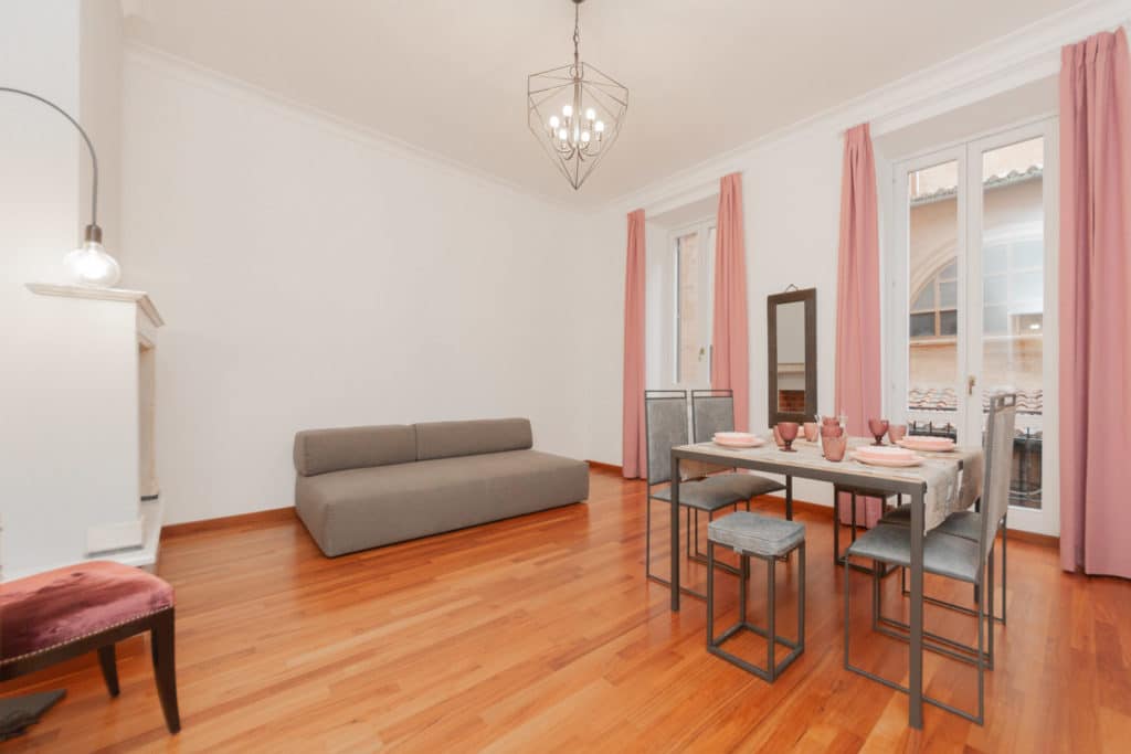 Apartment for Rent Spanish Steps – Elegant Renovated Apartment via del Babuino - Class & Country Homes