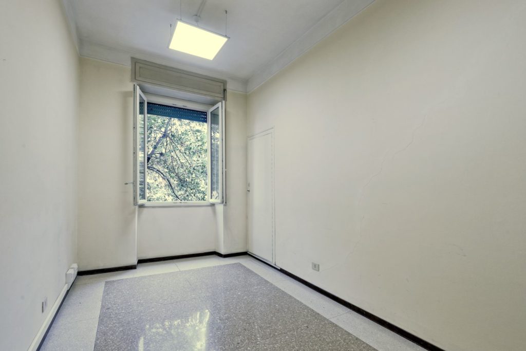 Prati Viale Carso – Apartment with balconies for sale - Class & Country Homes