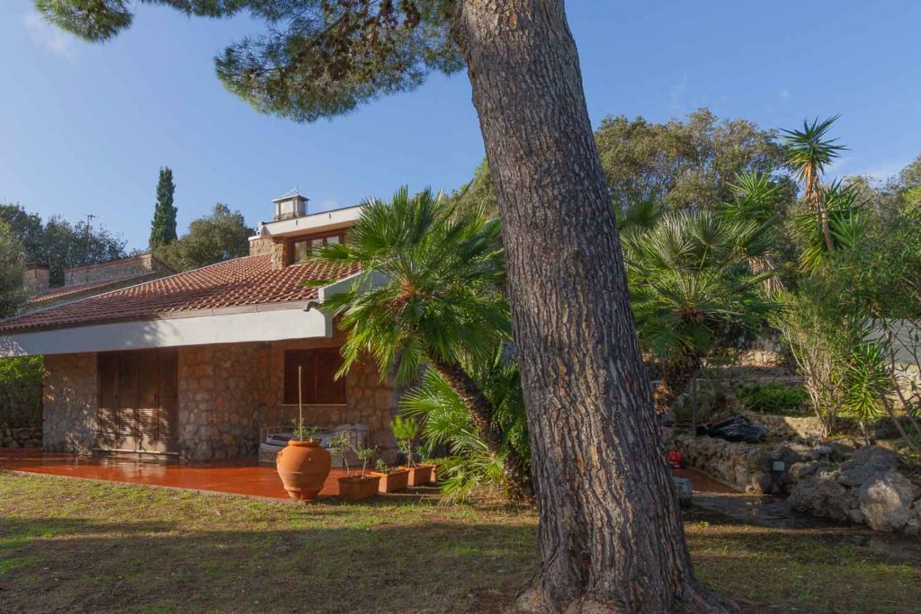 Villa unifamiliare Ansedonia 175 metri quadri con giardino di 1000 mq Villa unifamiliare Ansedonia 175 metri quadri con giardino di 1000 mq