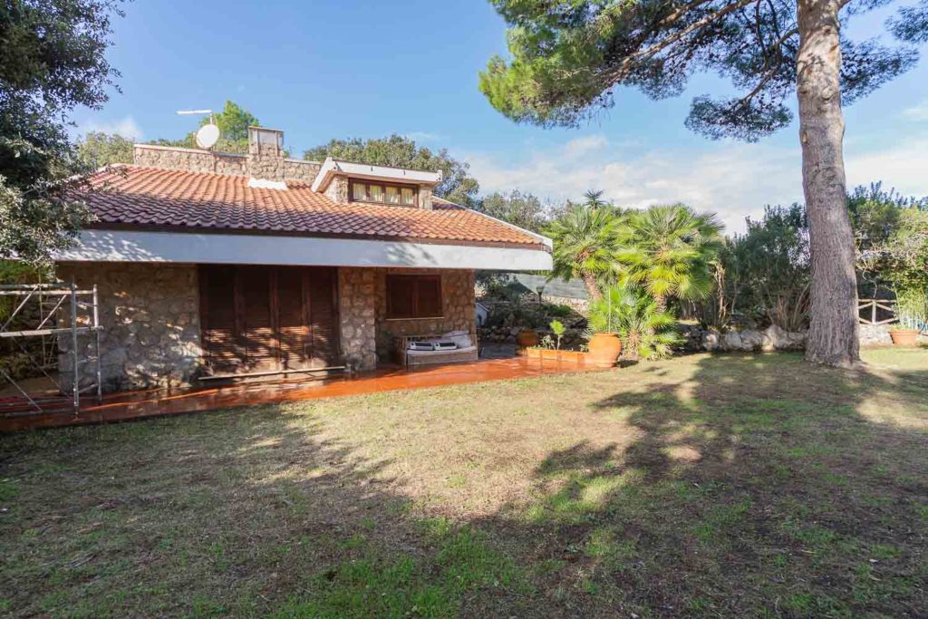 villa for sale ansedonia tuscany italy
