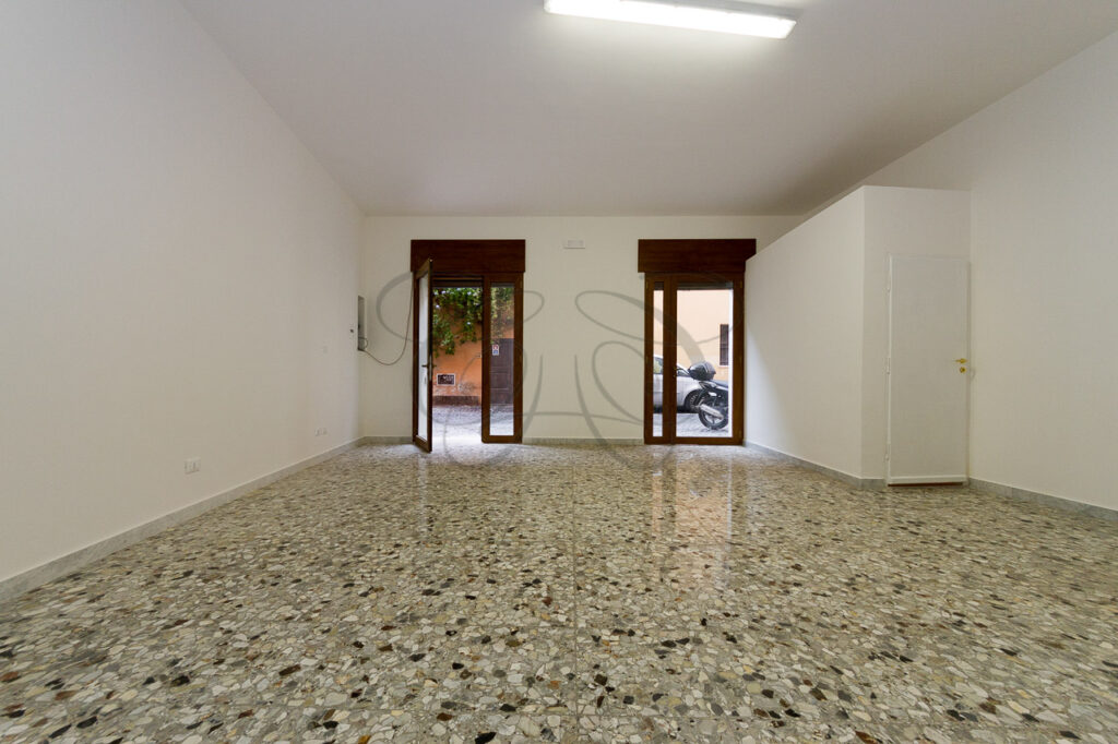 locale commerciale affitto roma trastevere