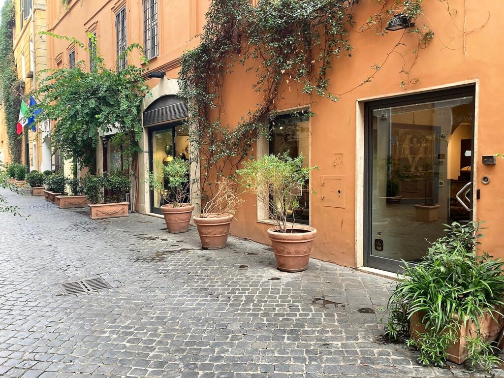 negozi in affitto a piazza di spagna