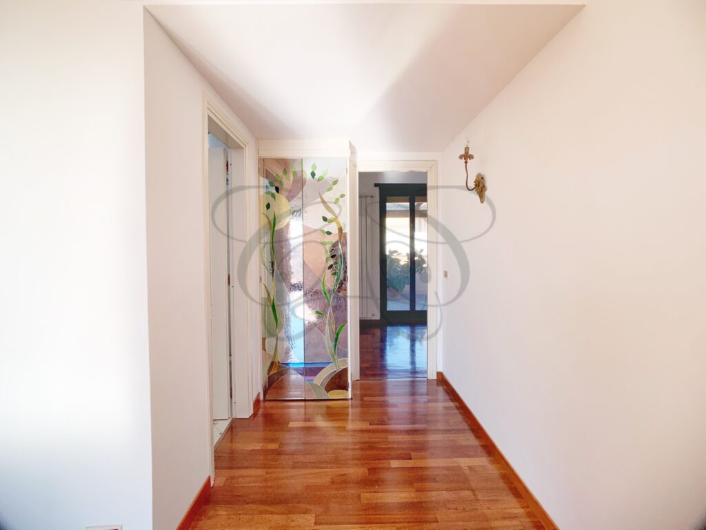 penthouse for rent in rome