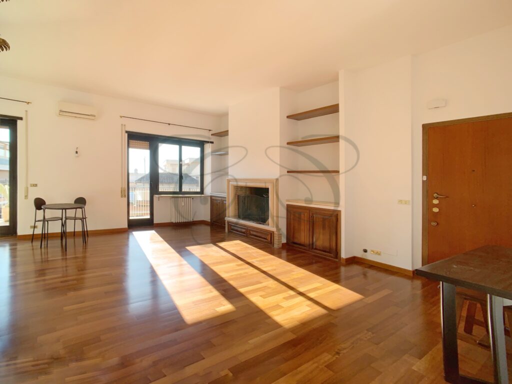 penthouse for rent in rome