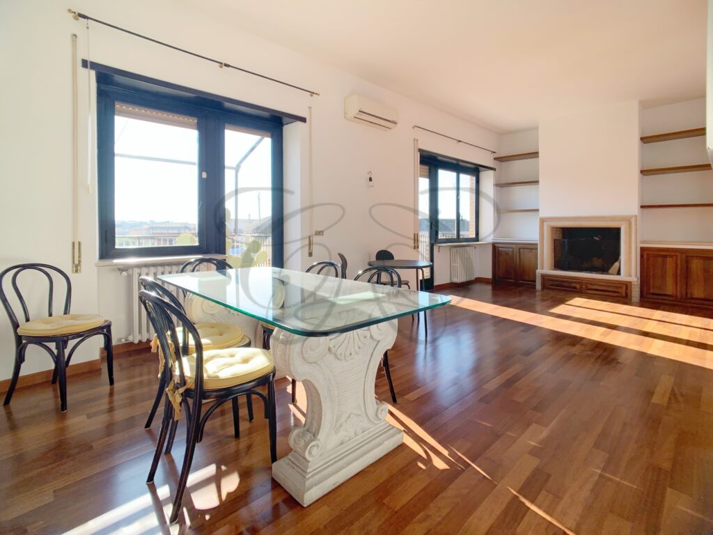 penthouse for rent in rome