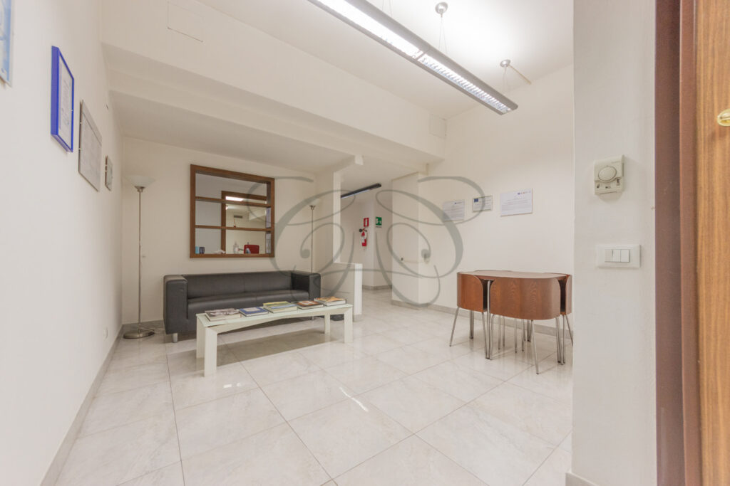 Area break per dipendenti, ufficio in affitto EUR - Class & Country Homes.