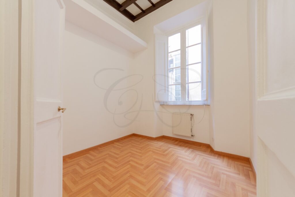 rome center apartment rent