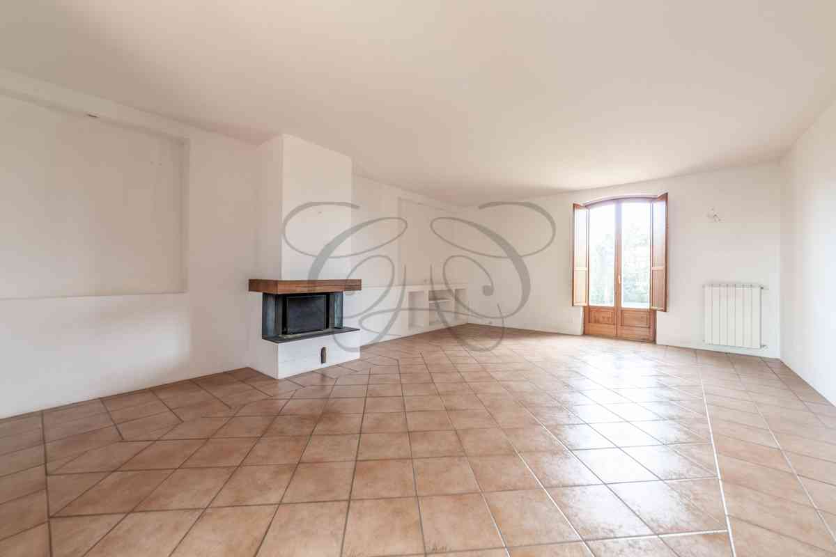 Homes In Rome Italy Houses for Sale in Rome Italy: Semi-Detached Farmhouse | Class ...