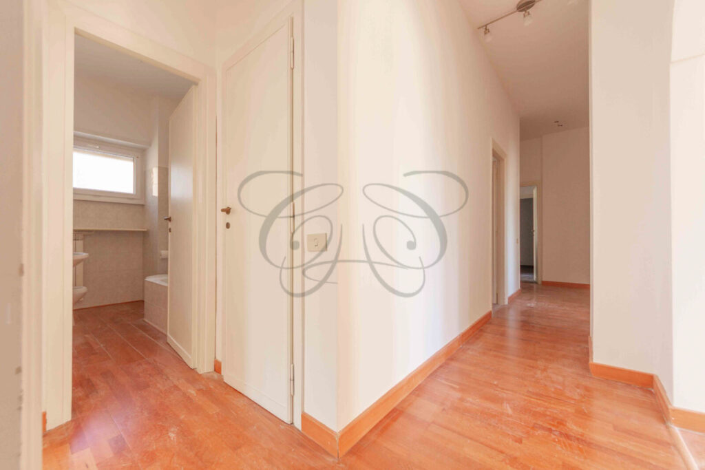 Rent Rome International Schools