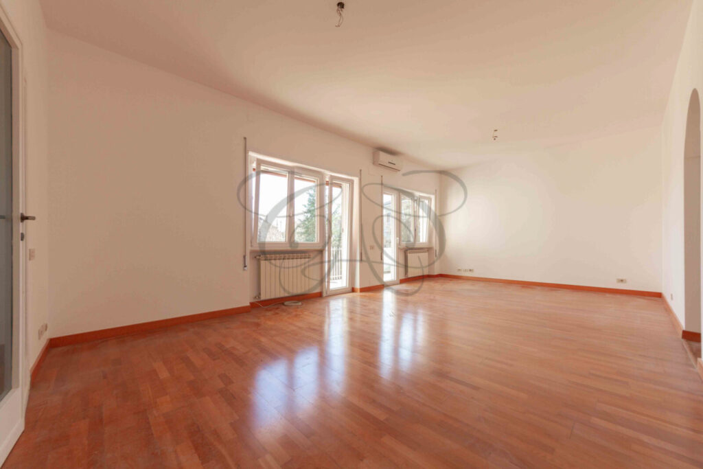 Rent Rome International Schools