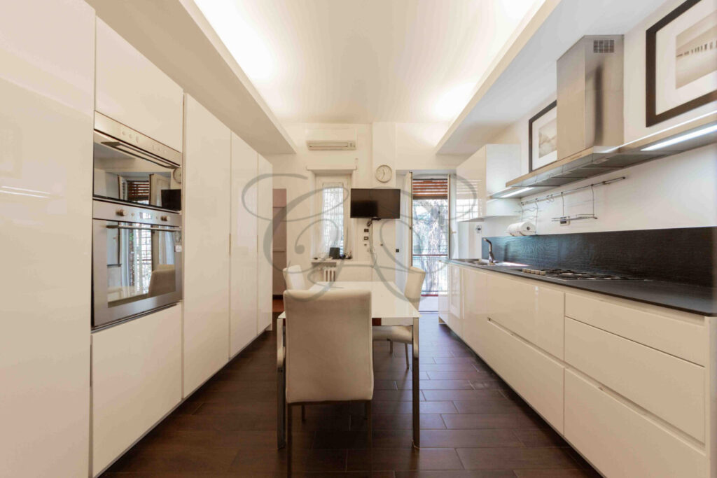 Rent in Rome with Terrace