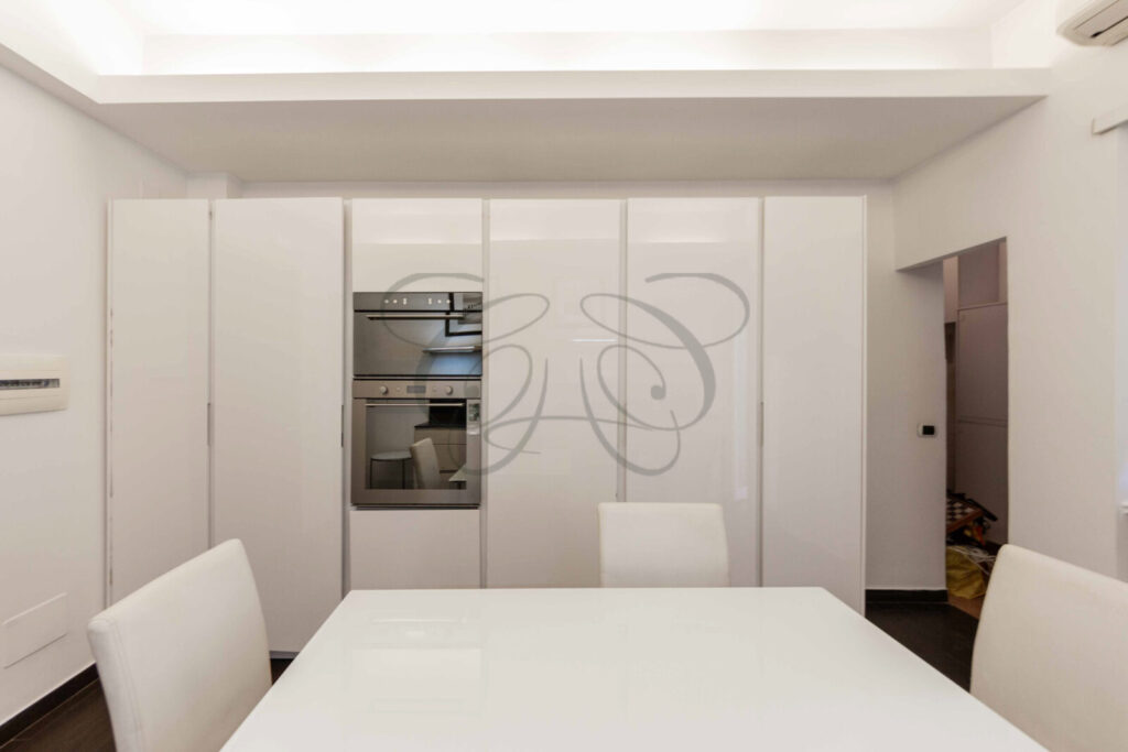 Rent in Rome with Terrace