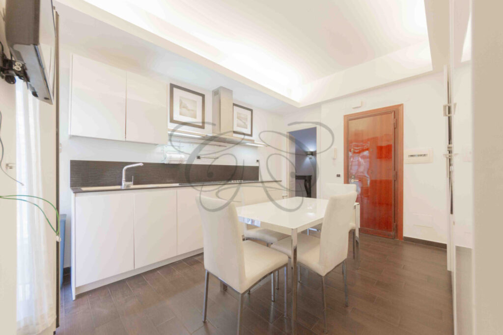 Rent in Rome with Terrace