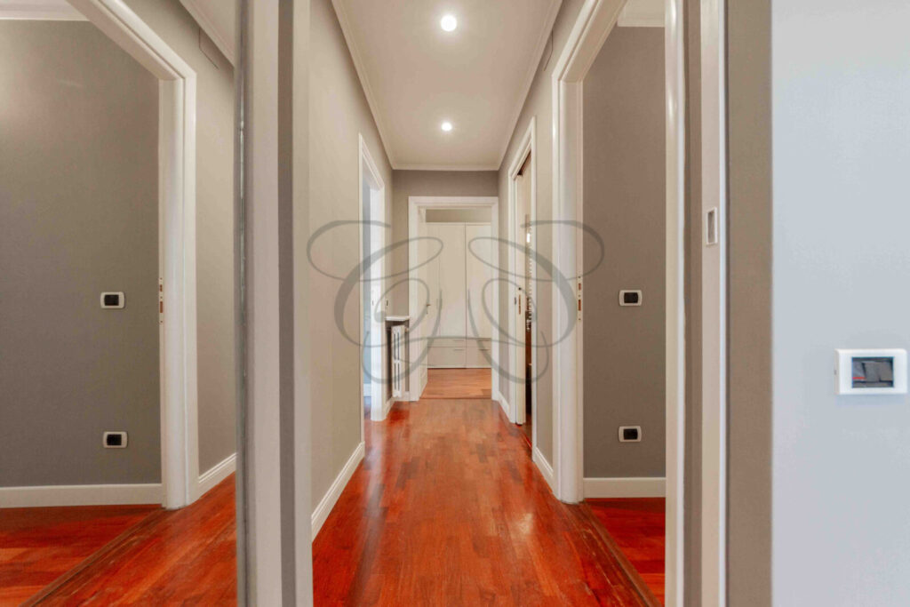 Rent in Rome with Terrace