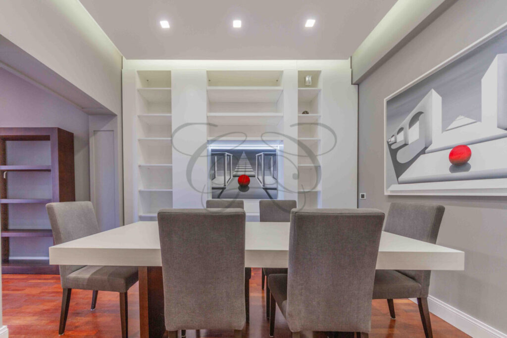 Rent in Rome with Terrace