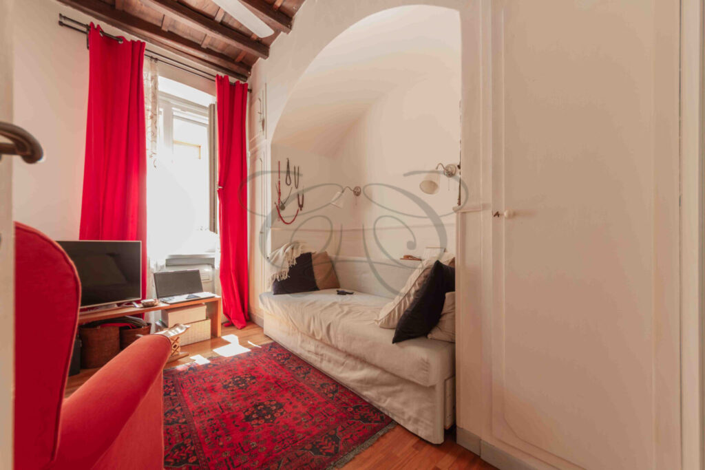 Long Term Rent Rome Center