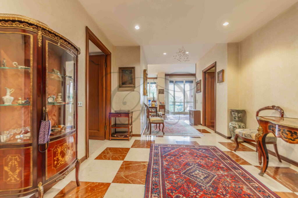 Apartments with Terrace in Rome