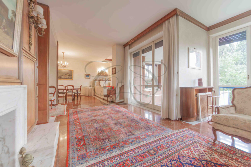 Apartments with Terrace in Rome