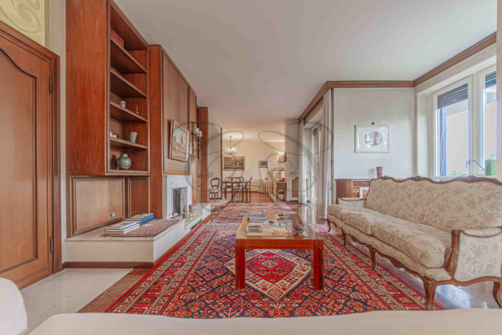 Apartments with Terrace in Rome