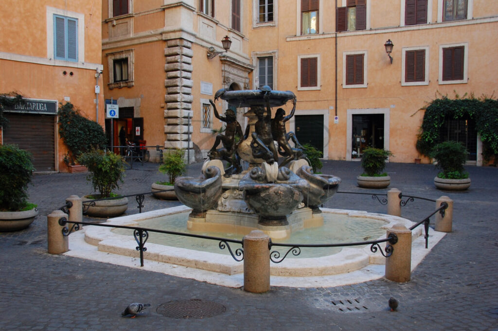 Facciata di un palazzo del '700 nel Ghetto di Roma, dove è stato venduto un appartamento da Class & Country Homes.