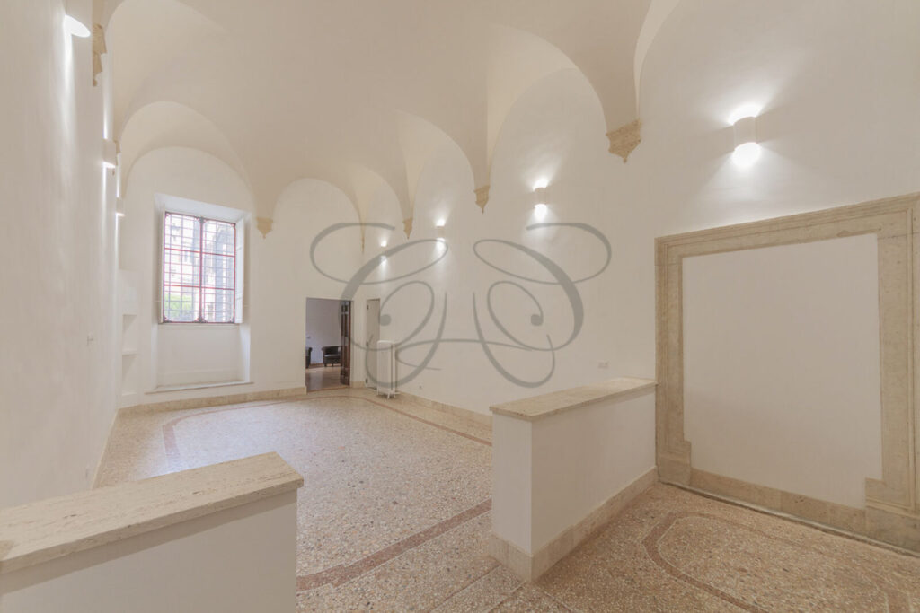 Appartamento in Vendita via Giulia Roma
