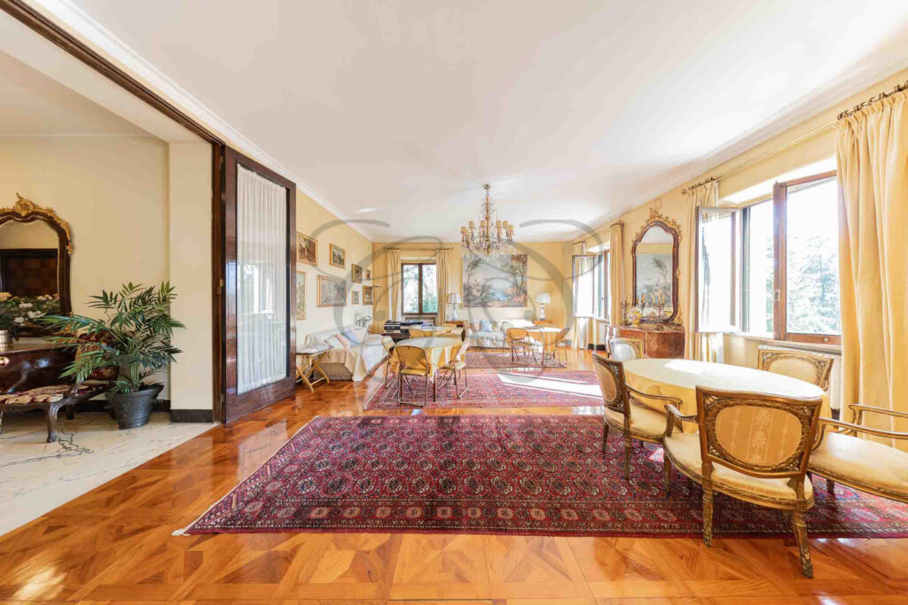 Formal dining room in the 522sqm apartment - Class & Country Homes.