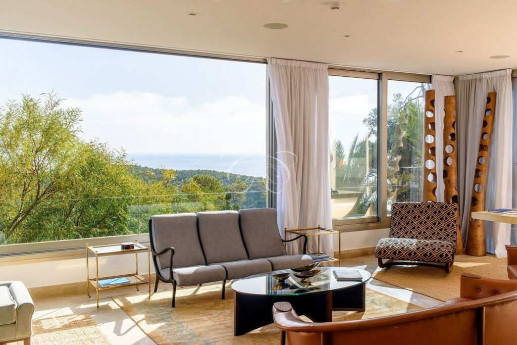 Roca Llisa Ibiza luxury villa for sale — panoramic living room
